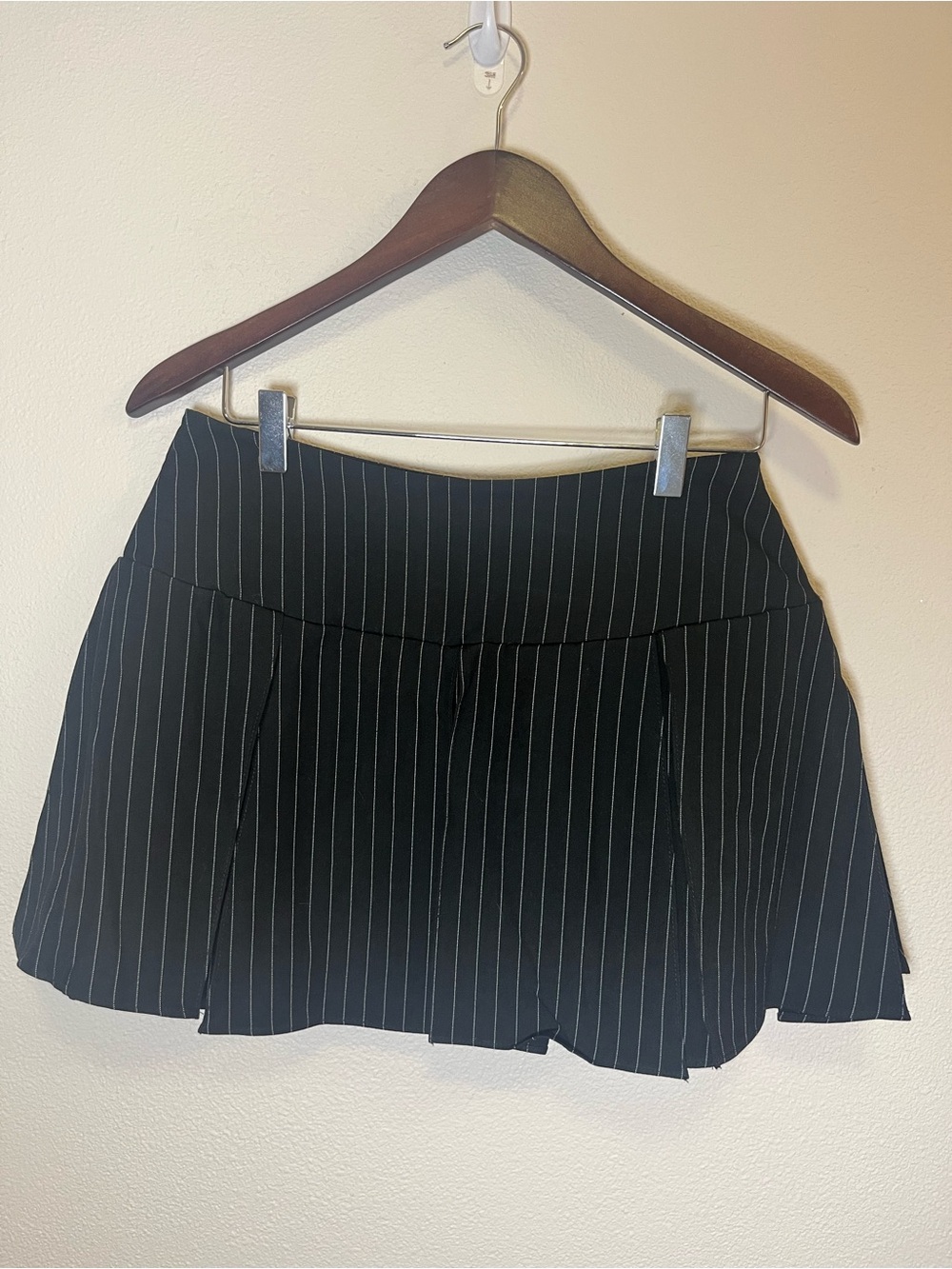 Black Pinstripe Pleated Mini Skirt - Women's